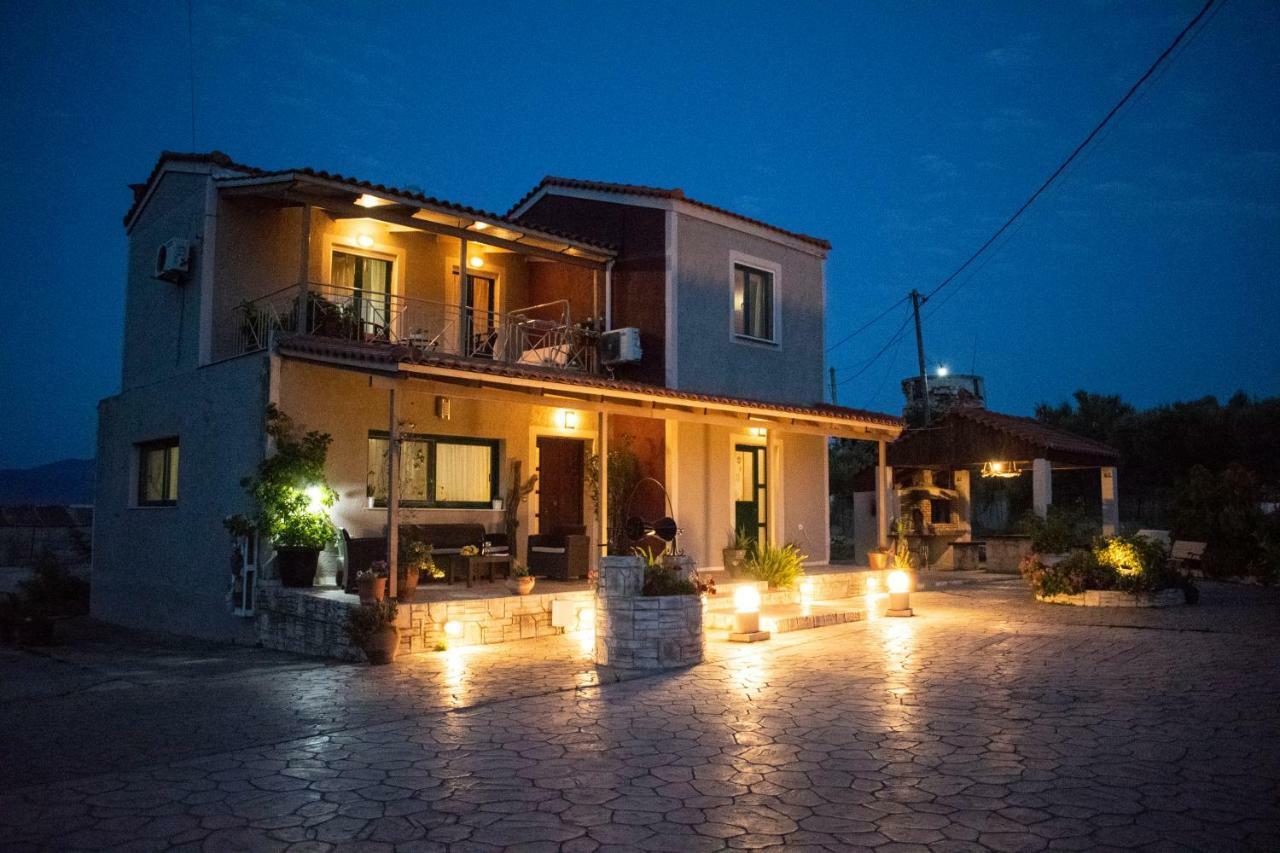 Villeta Nikol Apartment *